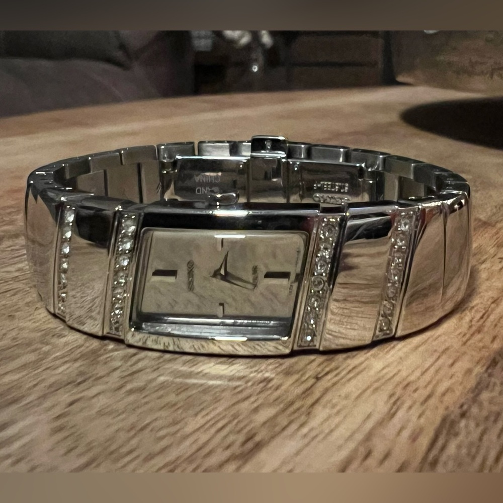 Seiko Solar Women’s Mirror Swavorski Crystal Watch, Model SUP167